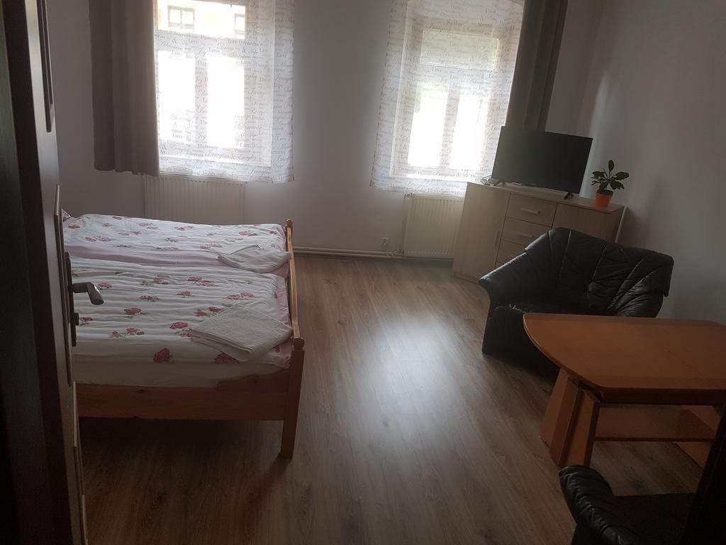 Penzion Rafaella Česká Kamenice Esterno foto